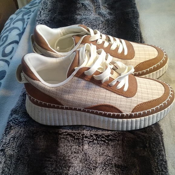 Fashion Stack Tennis Shoes - Picture 1 of 1